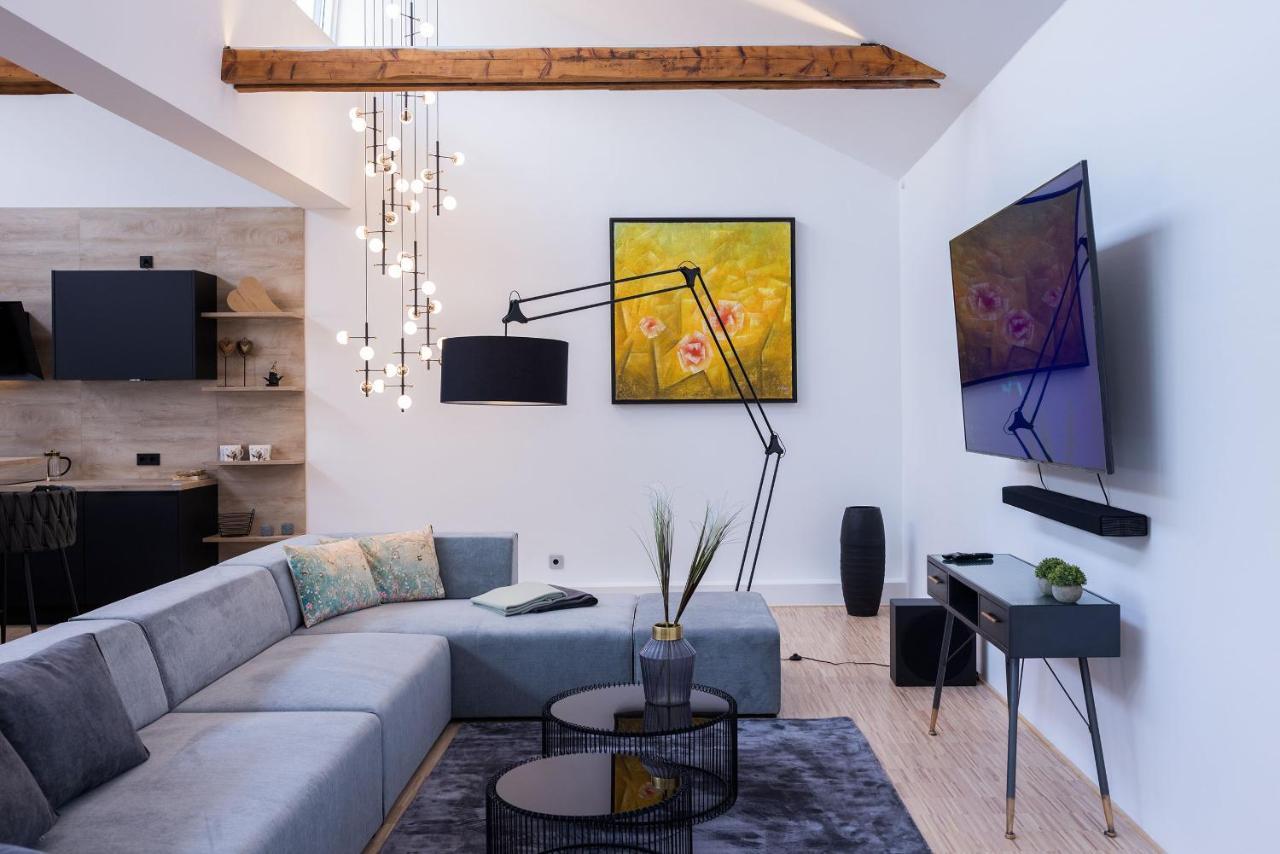 Luxus Wellness Loft - 245Qm - Designwohnen Im Zentrum Gütersloh Exteriör bild