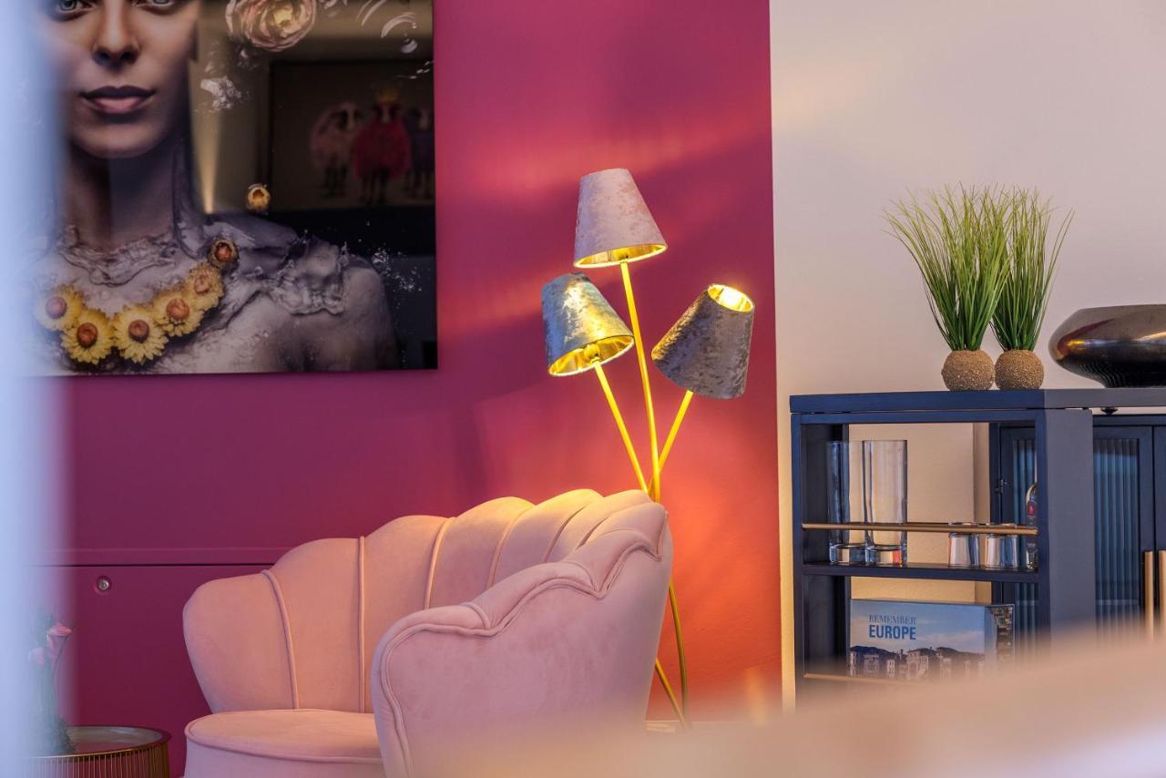 Luxus Wellness Loft - 245Qm - Designwohnen Im Zentrum Gütersloh Exteriör bild