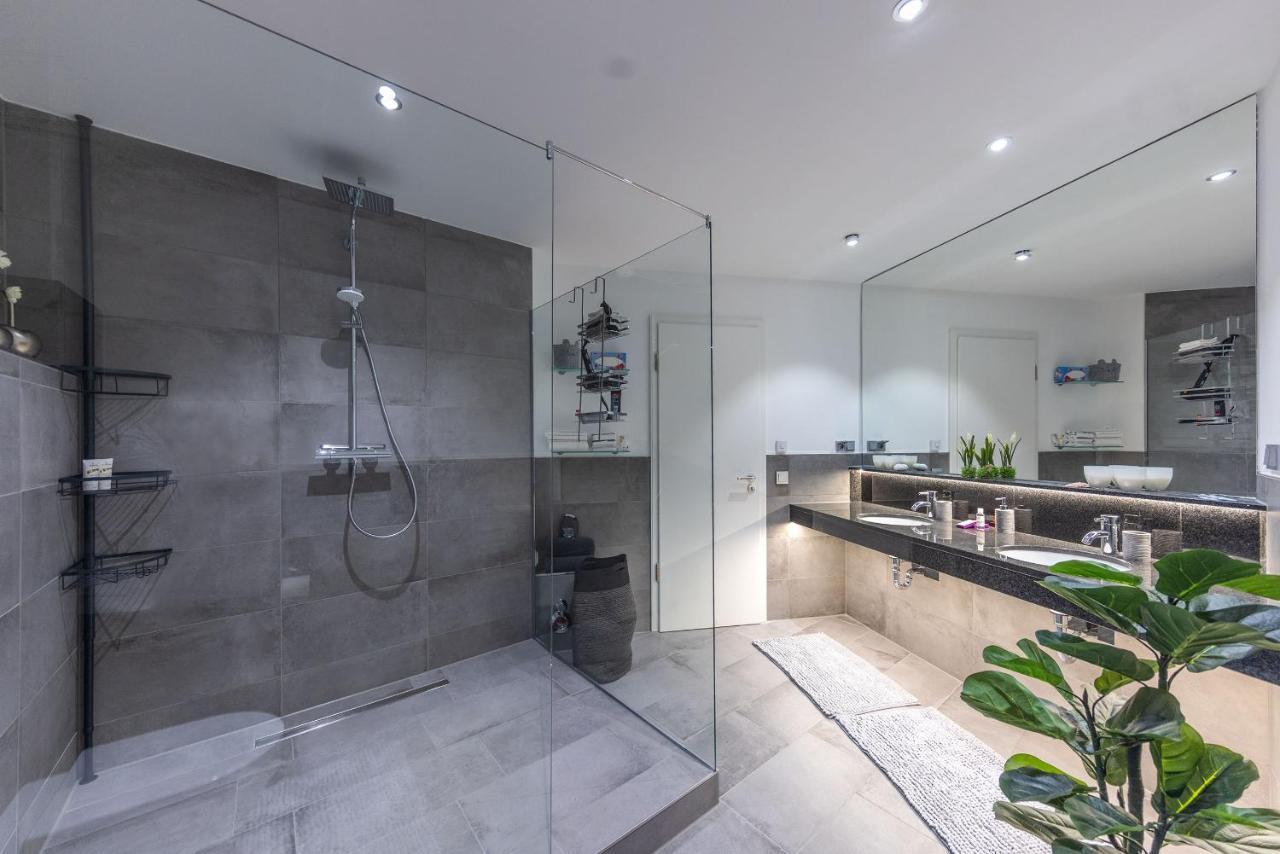 Luxus Wellness Loft - 245Qm - Designwohnen Im Zentrum Gütersloh Exteriör bild
