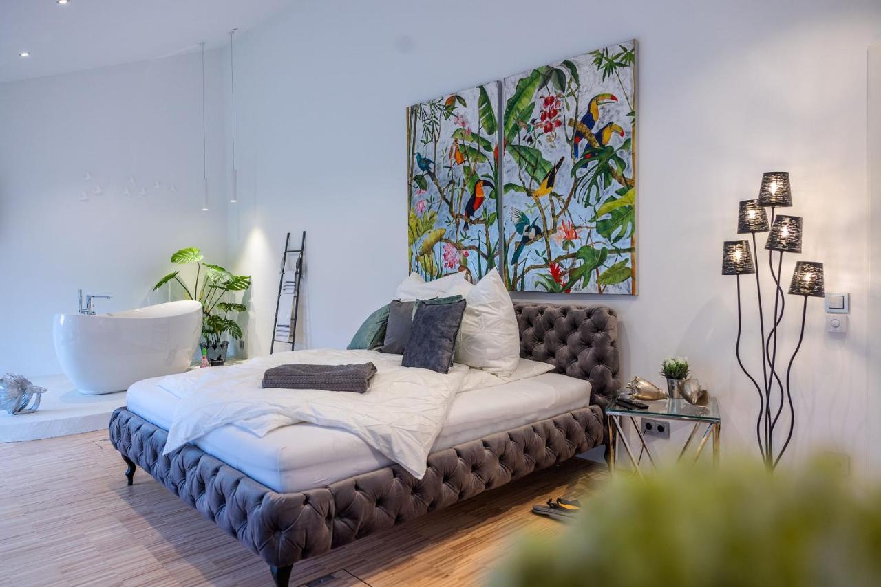 Luxus Wellness Loft - 245Qm - Designwohnen Im Zentrum Gütersloh Exteriör bild