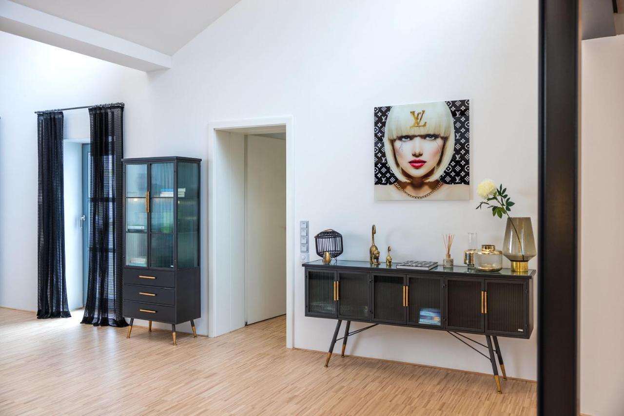 Luxus Wellness Loft - 245Qm - Designwohnen Im Zentrum Gütersloh Exteriör bild